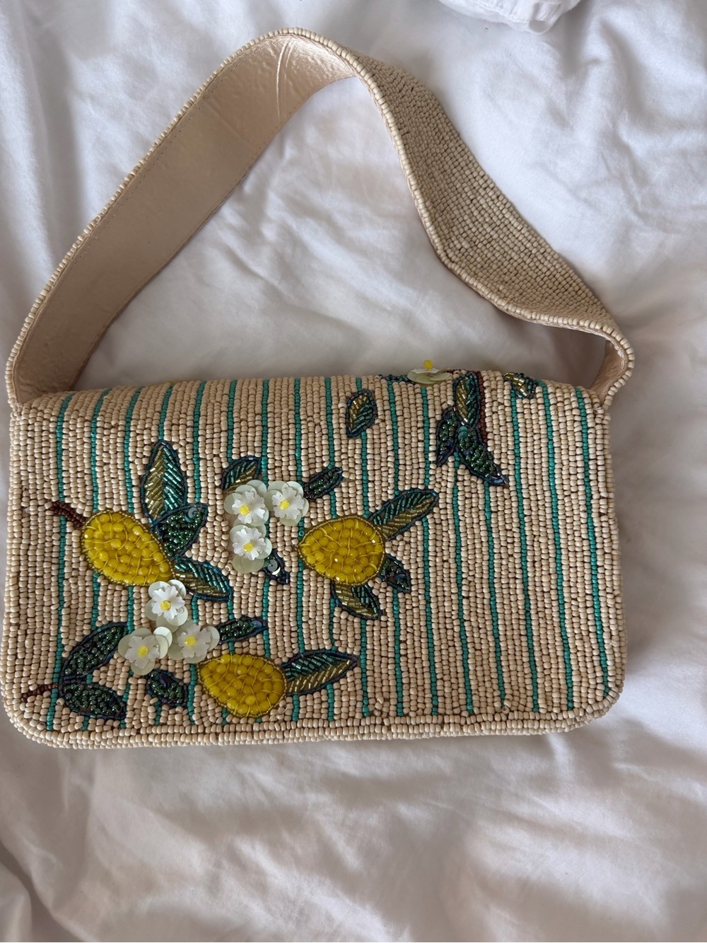 Viral TJ Maxx Lemon beaded bag - Picture 2 of 4